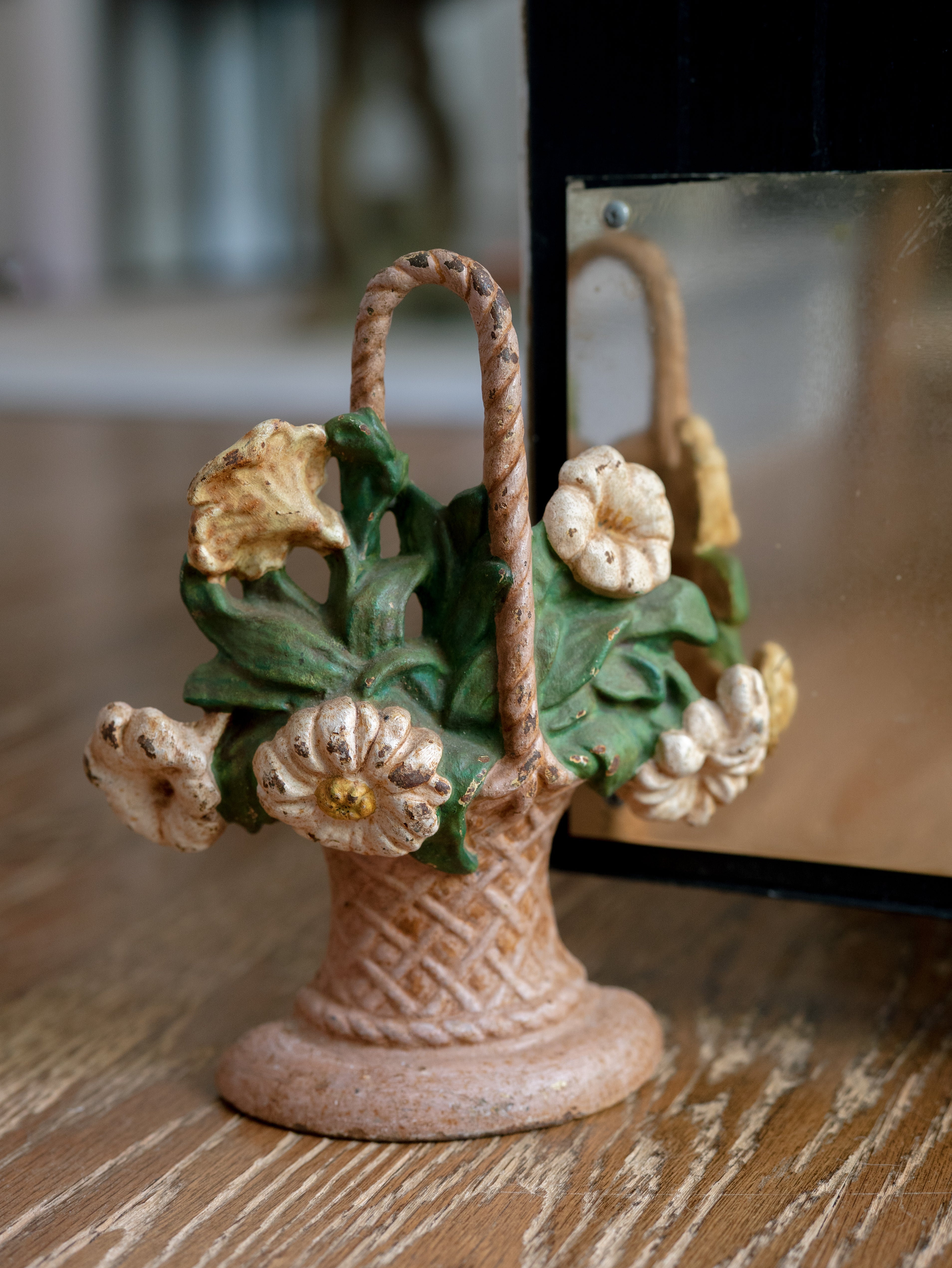 Antique Braided Bouquet Cast Iron Doorstop
